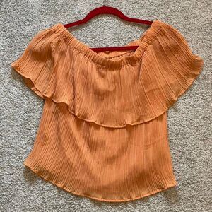 Express pleated off-shoulder cropped top